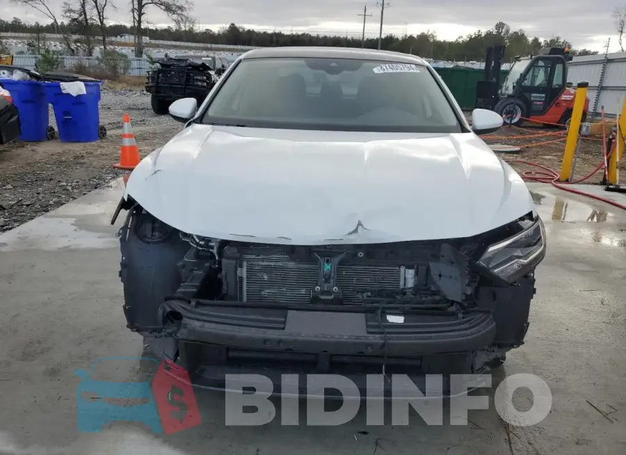 3VW7M7BU0PM036822 Photo# 5