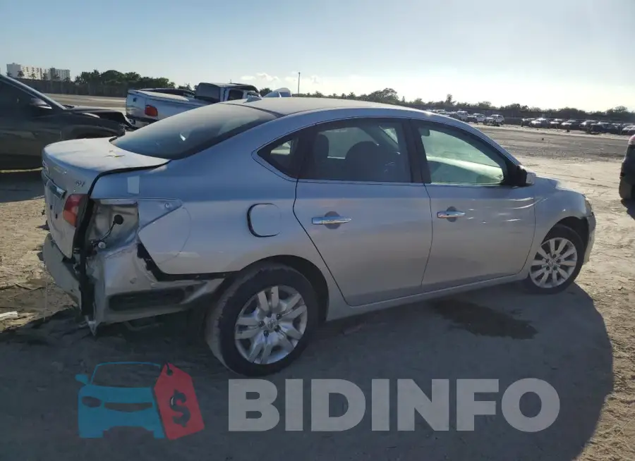 3N1AB7AP2KY431535 Photo# 3