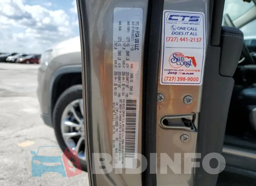1C4PJLLX7KD109850 Photo# 13