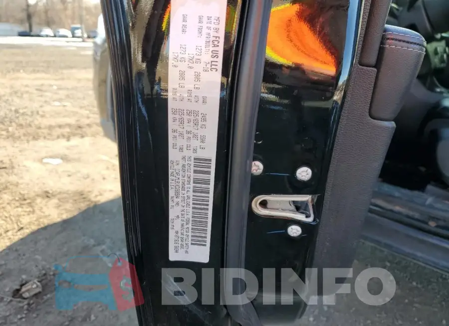 1C4PJMLB1KD268504 Photo# 13