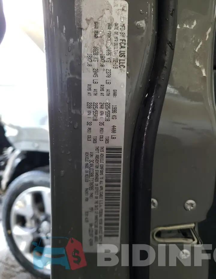 3C4NJCCB9LT170785 Photo# 13
