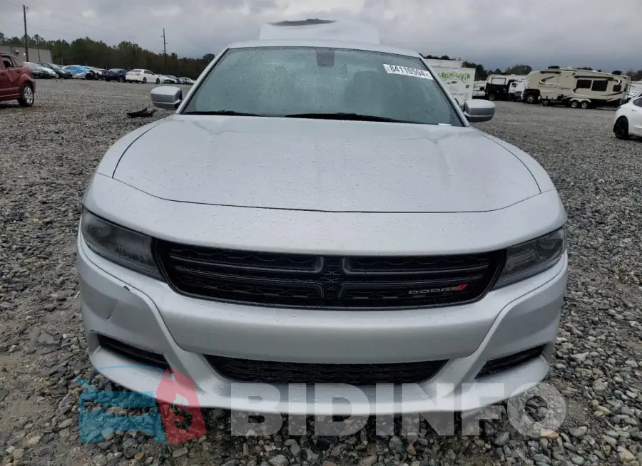 2C3CDXBGXMH565625 Photo# 5