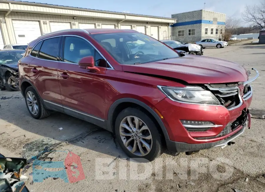 5LMCJ2D98GUJ28108 Photo# 4