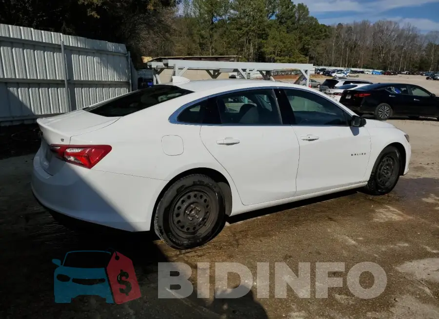 1G1ZD5STXNF174011 Photo# 3