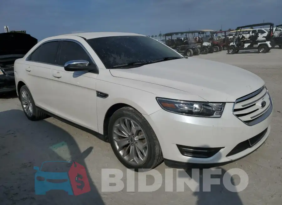 1FAHP2F86GG131139 Photo# 4