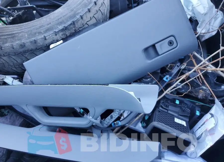 1FTMF1C59PKD62145 Photo# 12