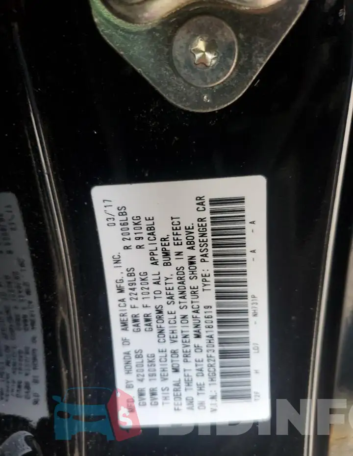 1HGCR2F30HA180619 Photo# 12