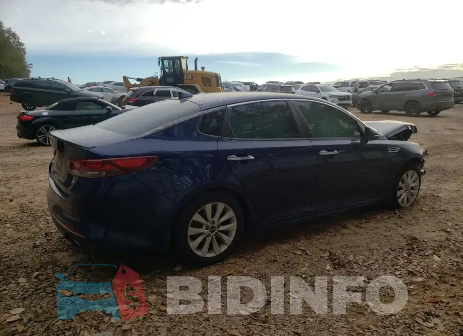 5XXGT4L35JG192230 Photo# 3