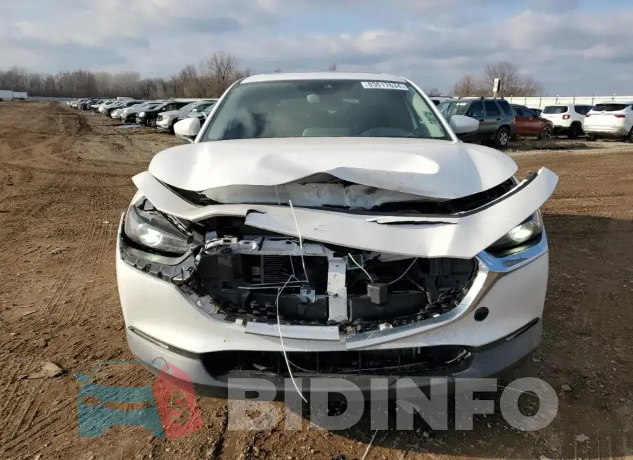 3MVDMACL0MM216112 Photo# 5