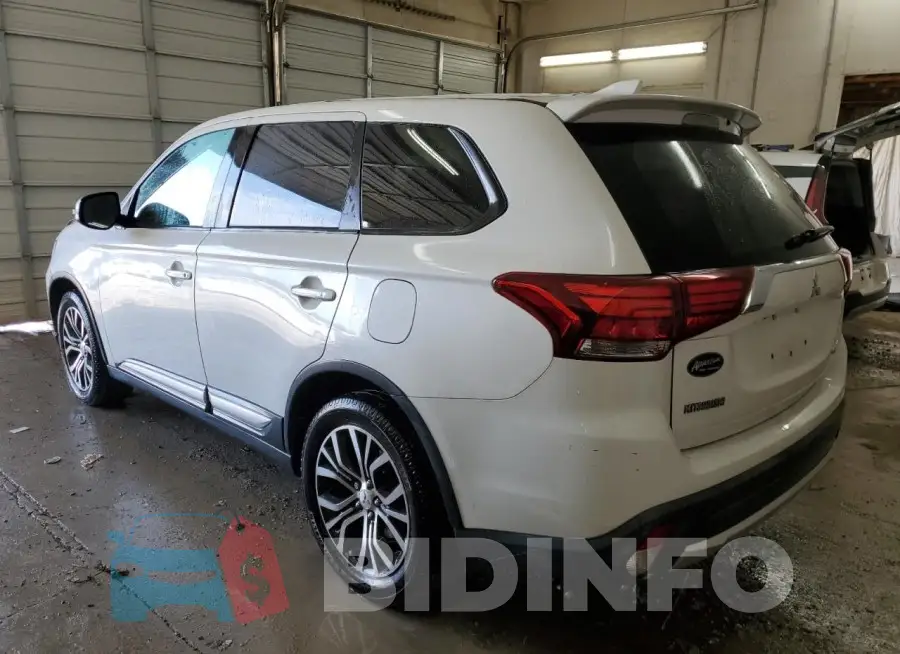 JA4AD3A32JZ011320 Photo# 2