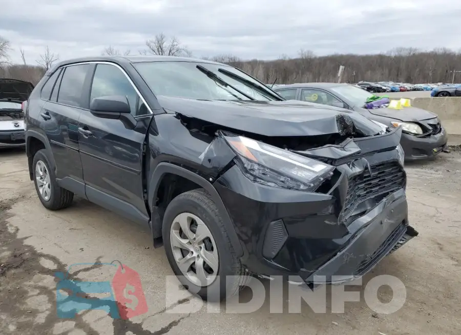 2T3F1RFV5PW387147 Photo# 4