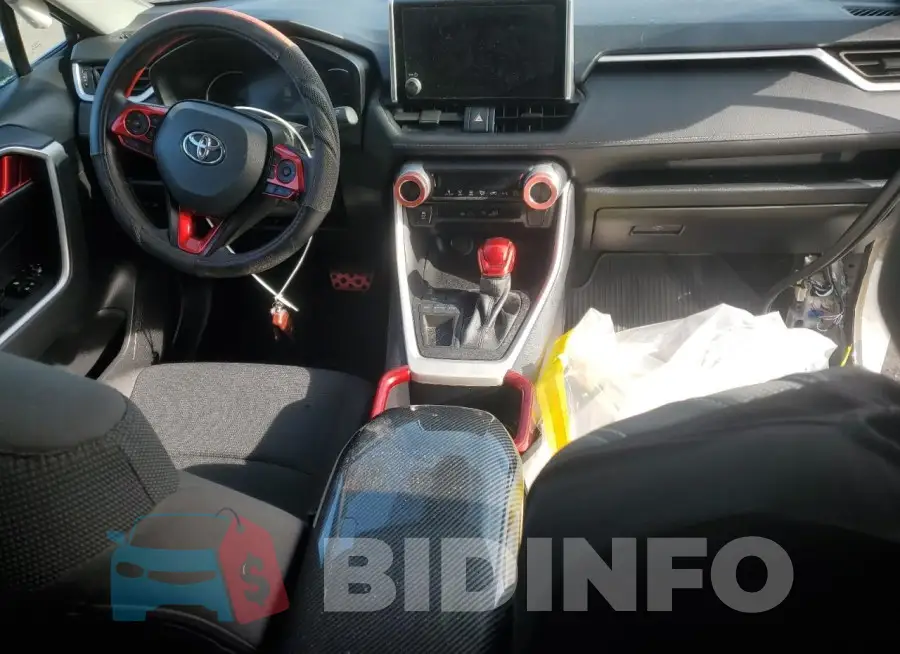 2T3K1RFV6PC226080 Photo# 8