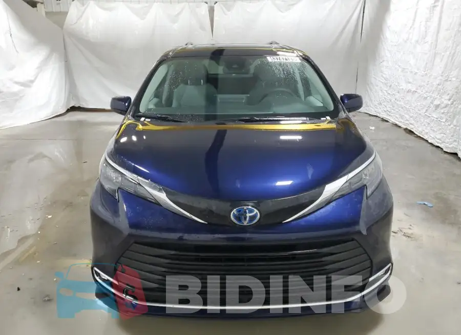 5TDYRKECXRS215449 Photo# 5