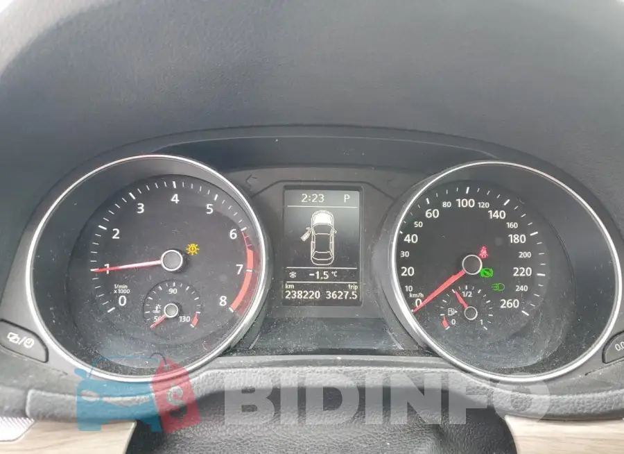1VWBT7A32HC045854 Photo# 9