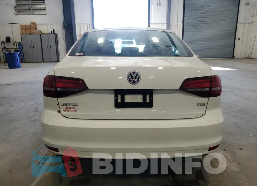 3VW2B7AJ3JM252906 Photo# 6