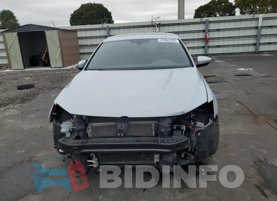 3VW5T7AJ1HM349798 Photo# 5