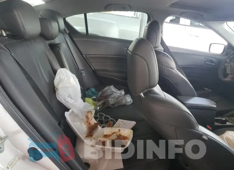 19UDE2F35LA005436 Photo# 10
