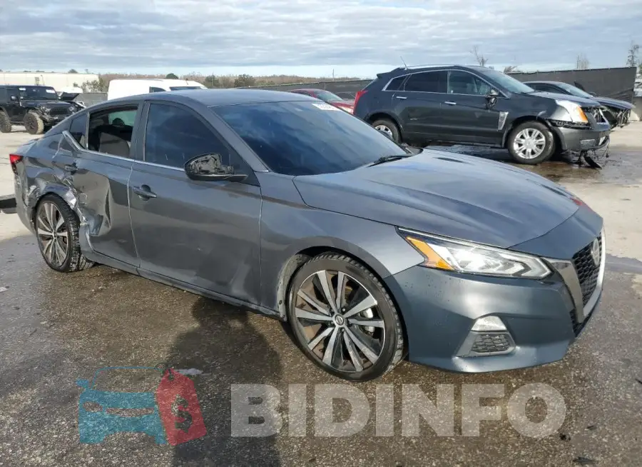1N4BL4CV3LC183482 Photo# 4
