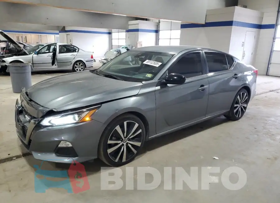 1N4BL4CV6NN353373 Photo# 1