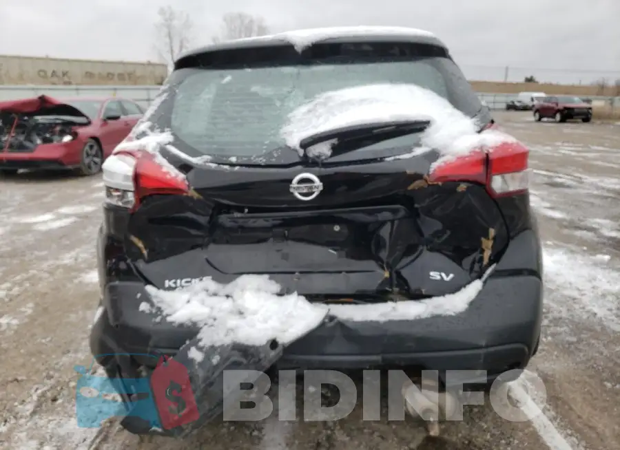 3N1CP5CU3JL533195 Photo# 6