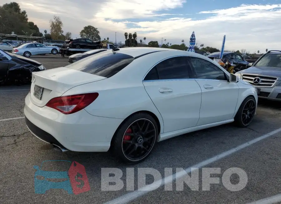 WDDSJ4EB0GN331817 Photo# 3