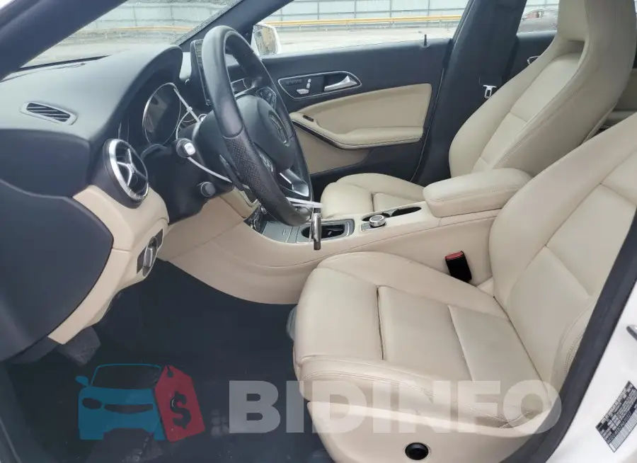WDDSJ4EB2JN670327 Photo# 7