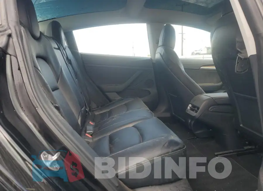 5YJ3E1EB3NF262019 Photo# 10
