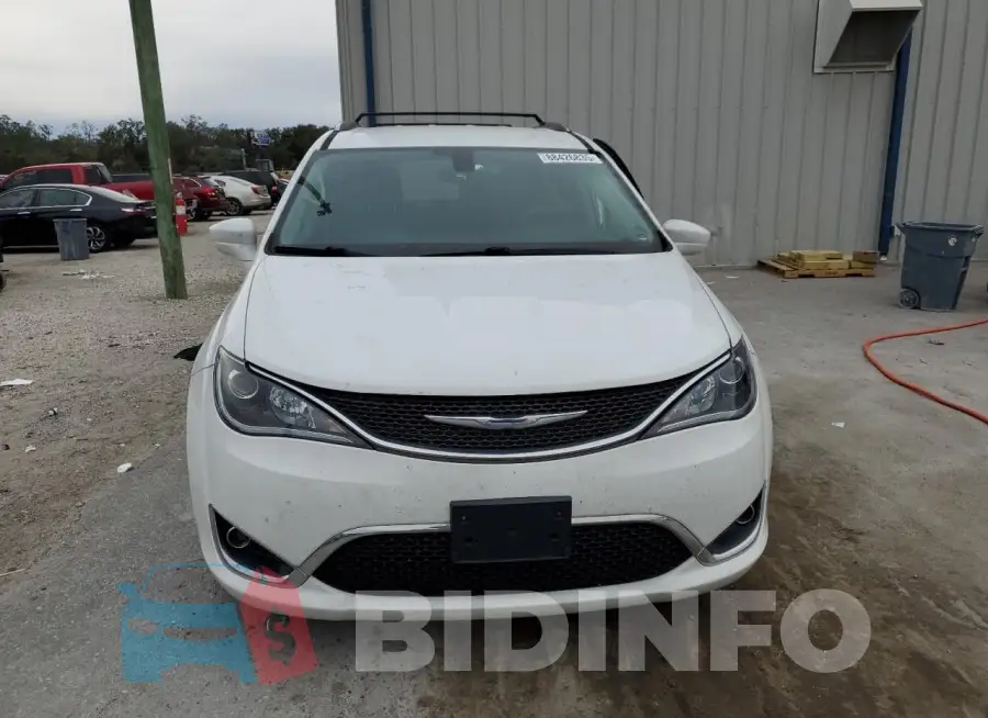 2C4RC1EG2HR577219 Photo# 5