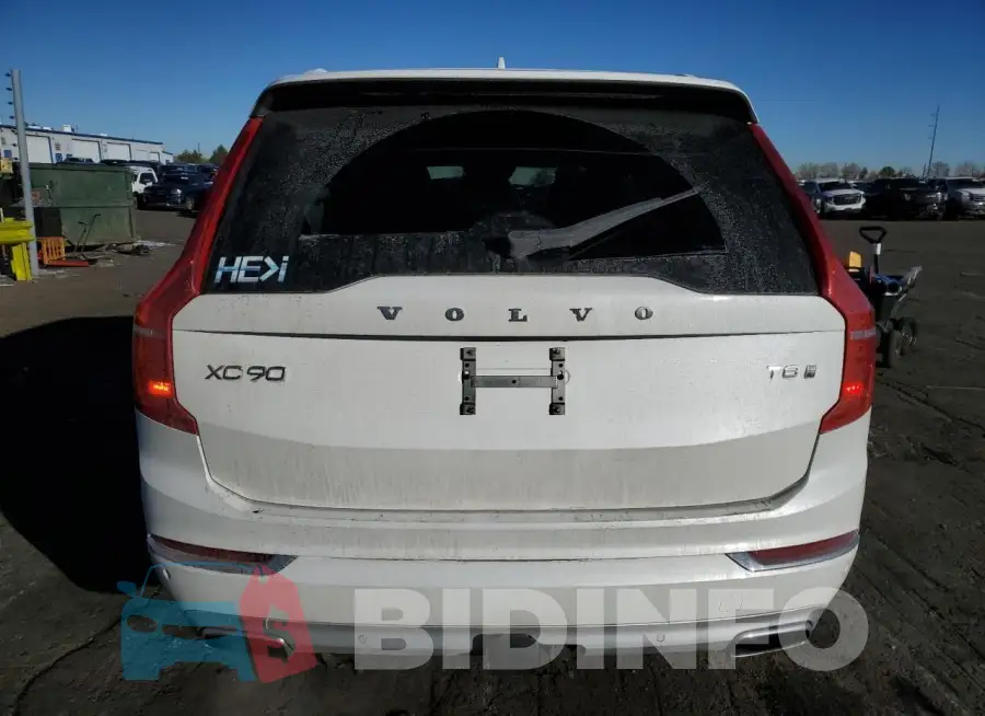 YV4BR0PL9J1192042 Photo# 6