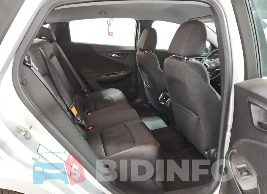 1G1ZD5ST7NF121265 Photo# 10
