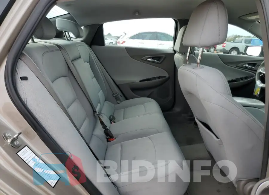1G1ZD5ST8NF112252 Photo# 10