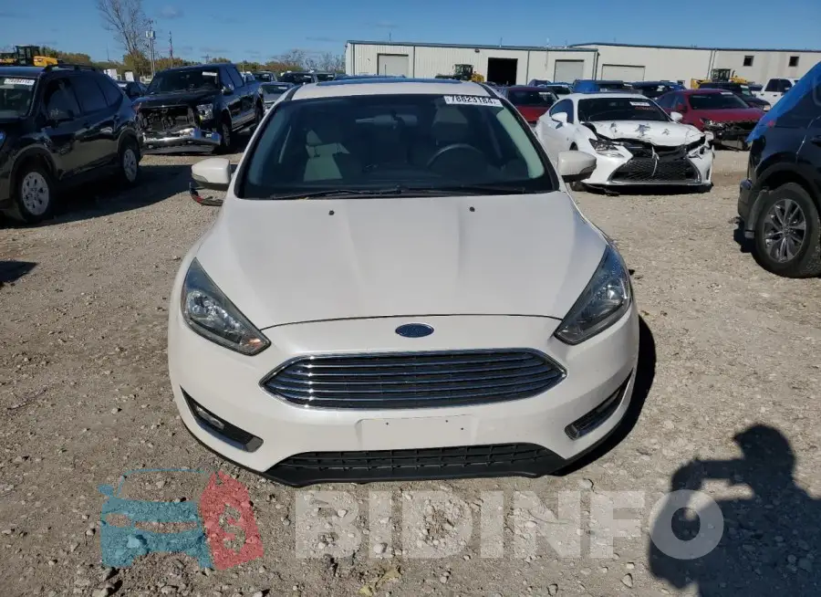 1FADP3J28HL288316 Photo# 5