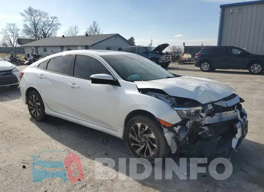 19XFC2F72HE034655 Photo# 4