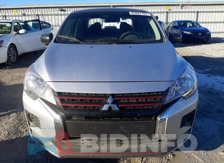ML32FUFJ4PHF05040 Photo# 5