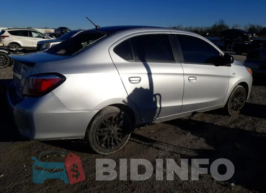 ML32FUFJ4PHF05040 Photo# 3