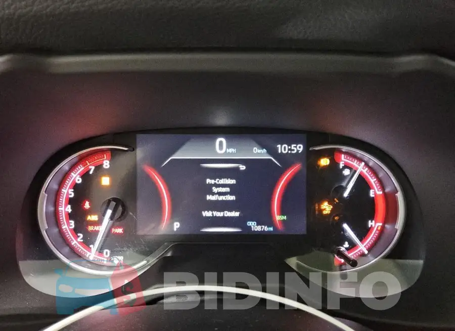 2T3P1RFV5RC462017 Photo# 9