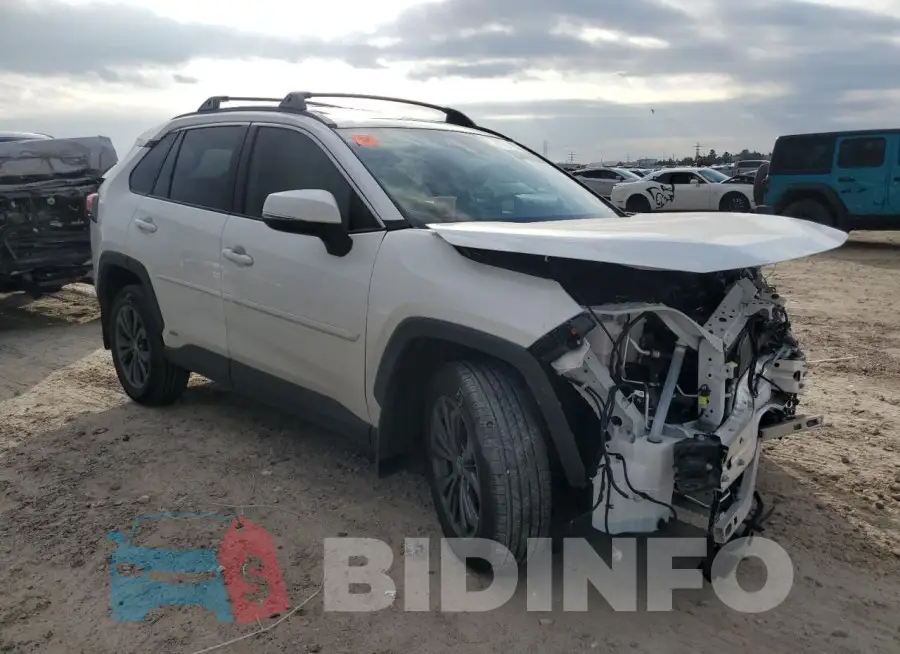 4T3B6RFV6RU157698 Photo# 4