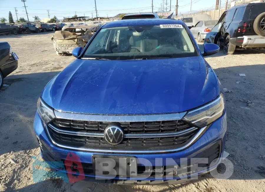 3VW5M7BU5RM017886 Photo# 5