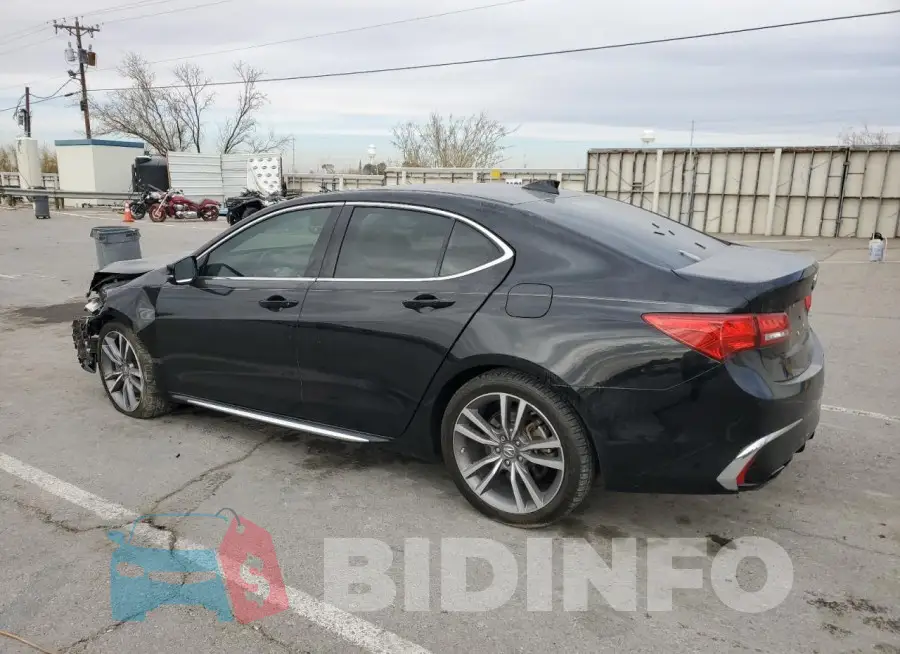 19UUB2F49KA001065 Photo# 2