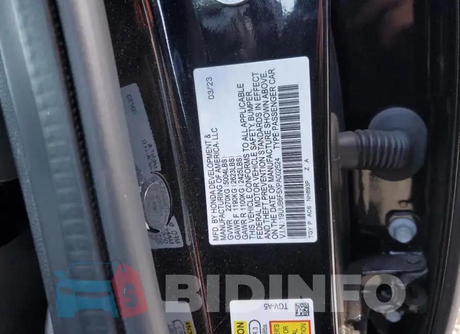19UUB6F5XPA002524 Photo# 13