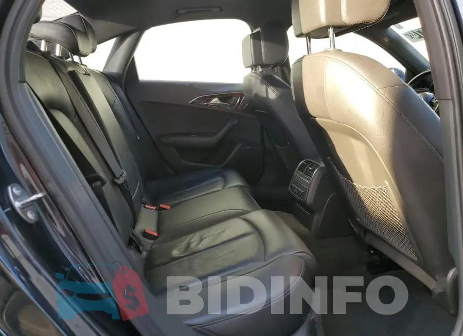 WAUDFAFC2GN016444 Photo# 10