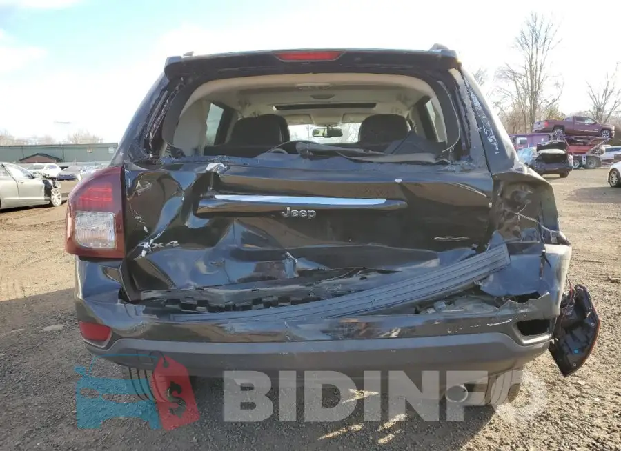 1C4NJDEB3HD190207 Photo# 6