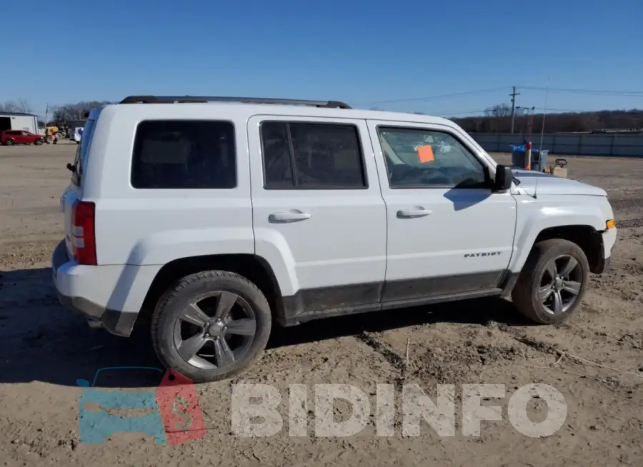 1C4NJPBA9GD699231 Photo# 3
