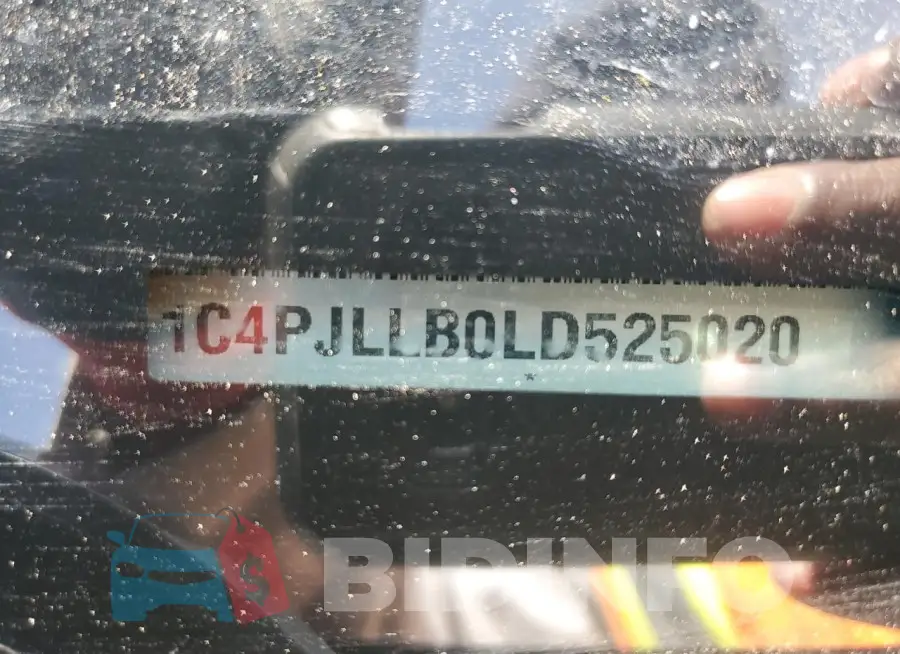 1C4PJLLB0LD525020 Photo# 12