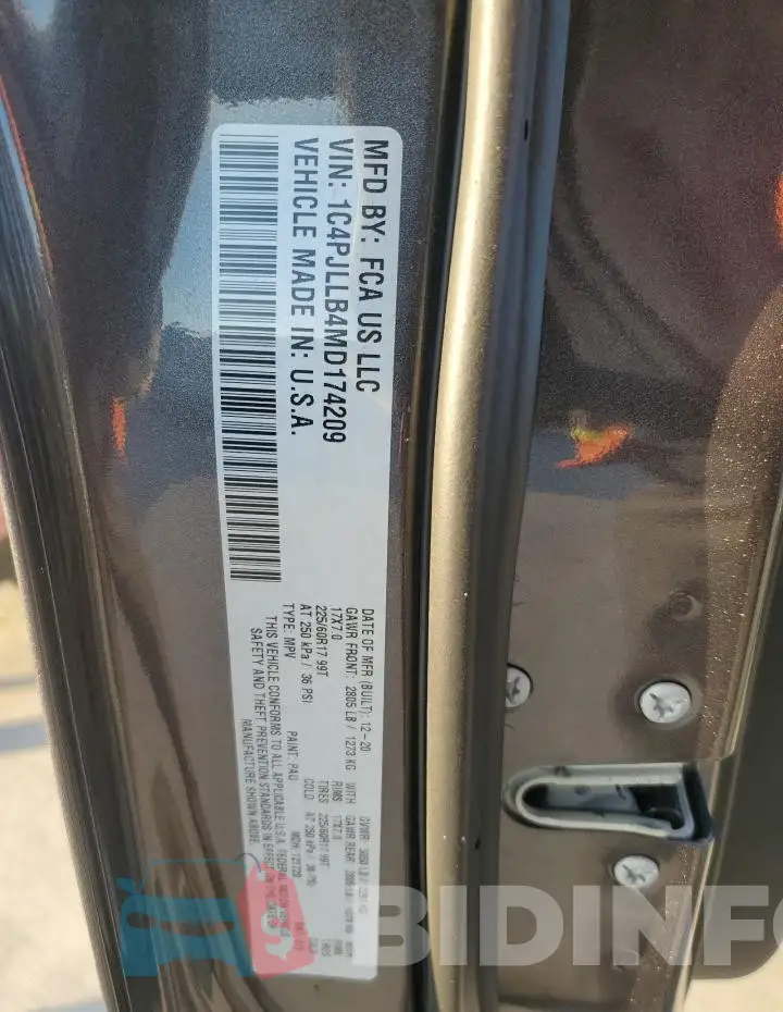 1C4PJLLB4MD174209 Photo# 13