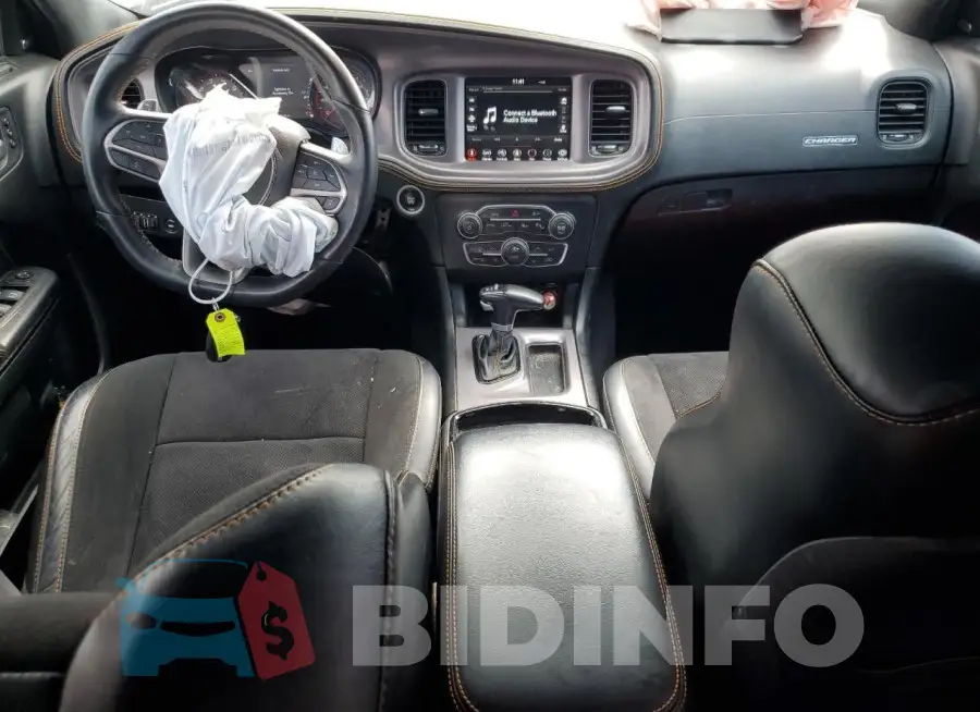2C3CDXHG4PH513032 Photo# 8