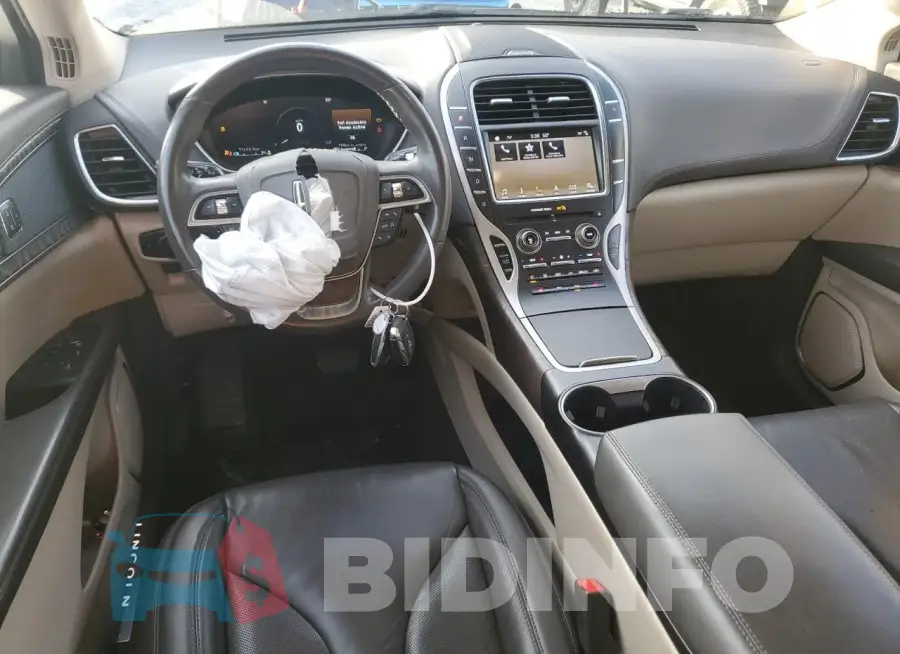 2LMPJ8K91KBL14599 Photo# 8