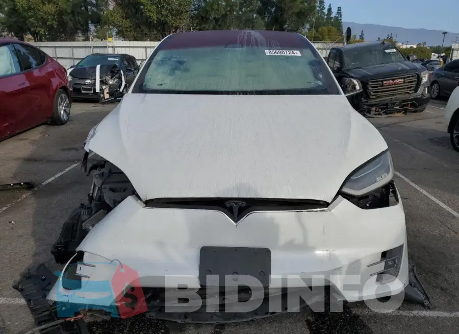5YJXCBE21KF214219 Photo# 5