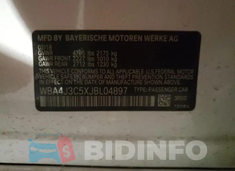 WBA4J3C5XJBL04897 Photo# 13