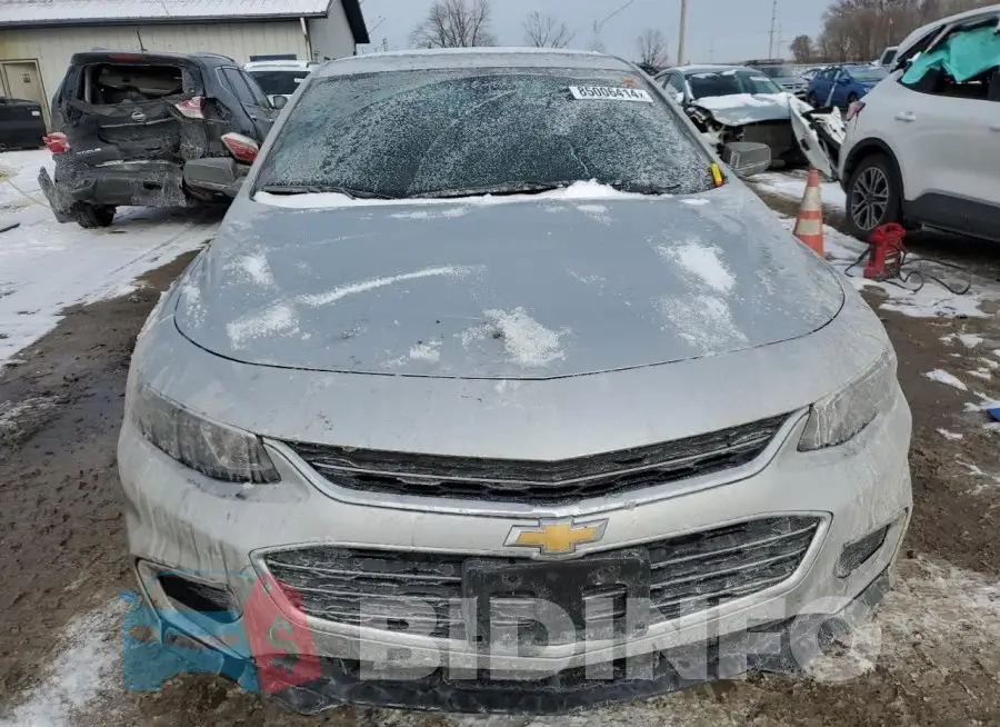 1G1ZB5ST4JF258762 Photo# 5